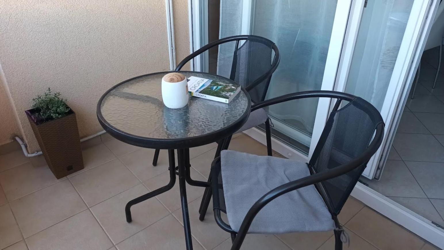 Apartman Sandra -Private Parking And Garden Zadar Zewnętrze zdjęcie